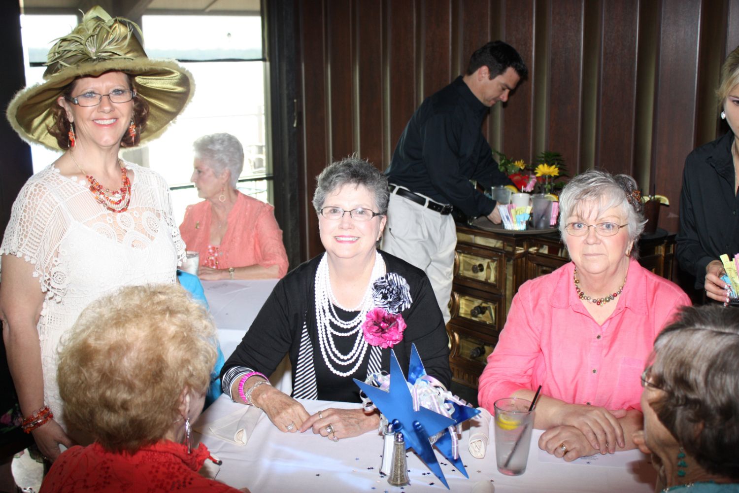 2014_Queens_Lunch 